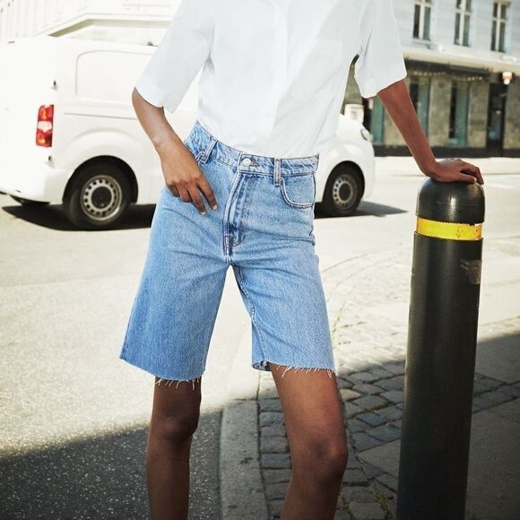 Zara premium Bermuda shorts serenity blue - Picture 3 of 3